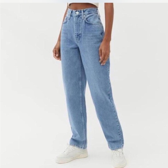 BDG Denim - Urban Outfitters BDG High Rise Baggy Light Blue Straight Jeans